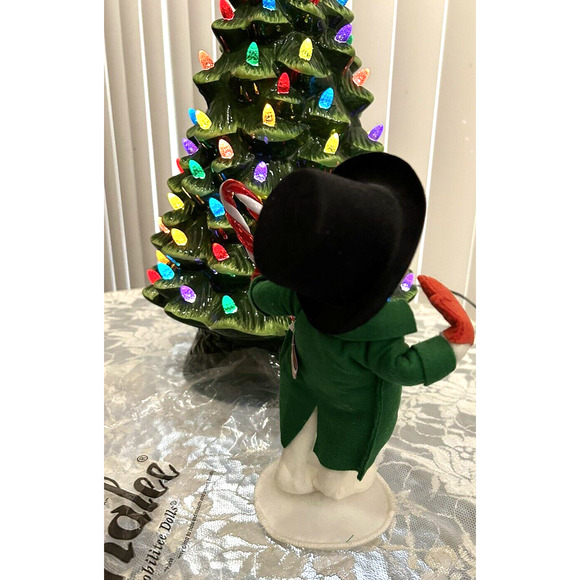 - Annalee Dolls Christmas 9 Inch Male Snowman in Top Hat - Picture 4 of 7